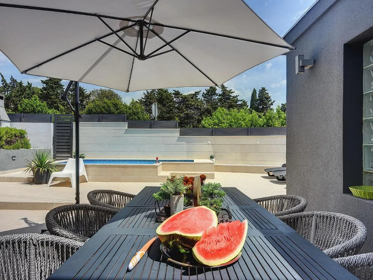 Holiday Home In Li Njan With Private Pool Liznjan 0*,  Croatia